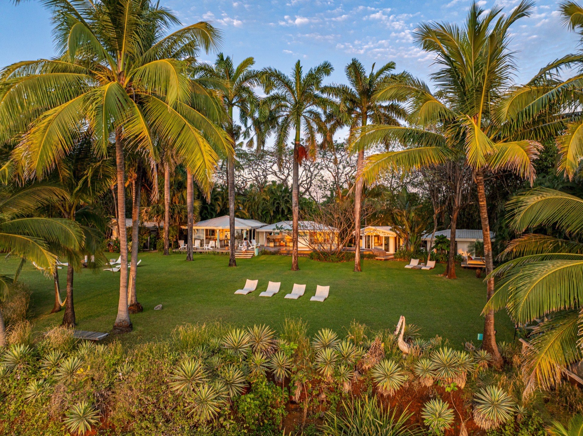 Por Qué una Villa Privada Supera a un Resort para Viajes en Grupo